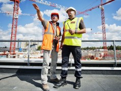 Pourquoi louer du matériel pour les chantiers de construction ?