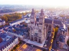 Pourquoi s’offrir une propriété de luxe à Tours ?